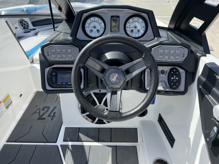 2018 Axis Boats A24 for sale in Clermont, Florida