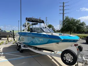 2018 Axis Boats A24 for sale in Clermont, Florida