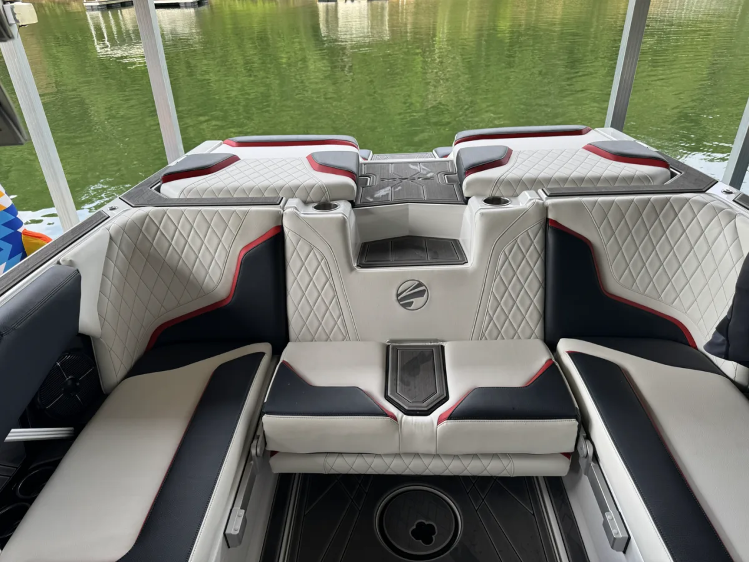 2022 Tige Boats 22RZX