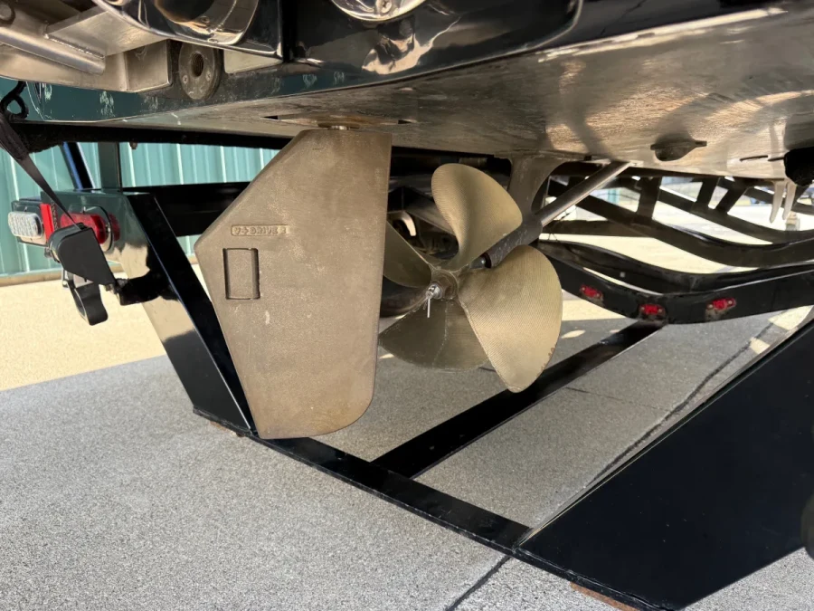 2013 Malibu Boats Wakesetter VLX for sale in Spirit Lake, Iowa