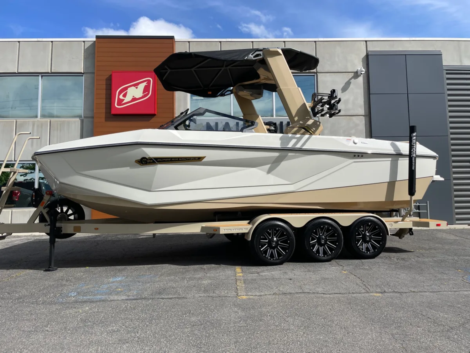 2026 NAUTIQUE G23 with ZZ8S 630HP SUPERCHARGED POWER PLANT