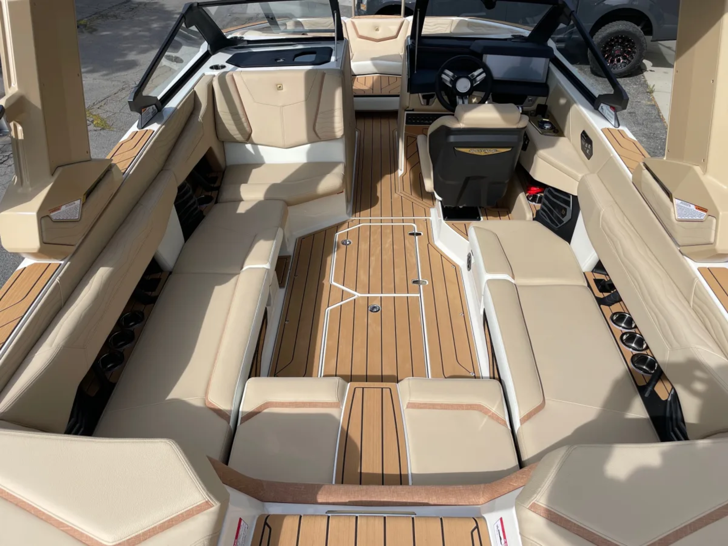 2026 NAUTIQUE G23 with ZZ8S 630HP SUPERCHARGED POWER PLANT