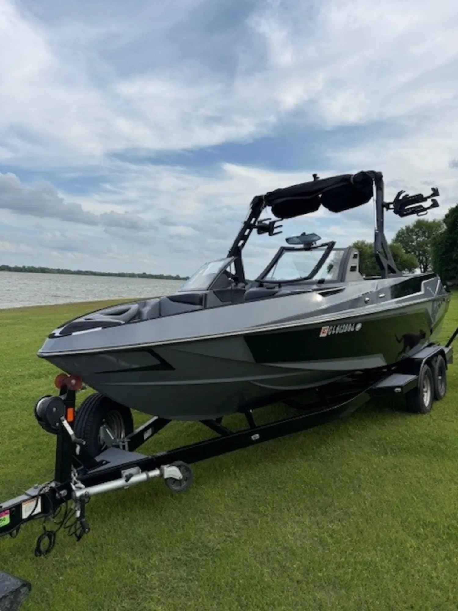 2019 Axis Boats T23