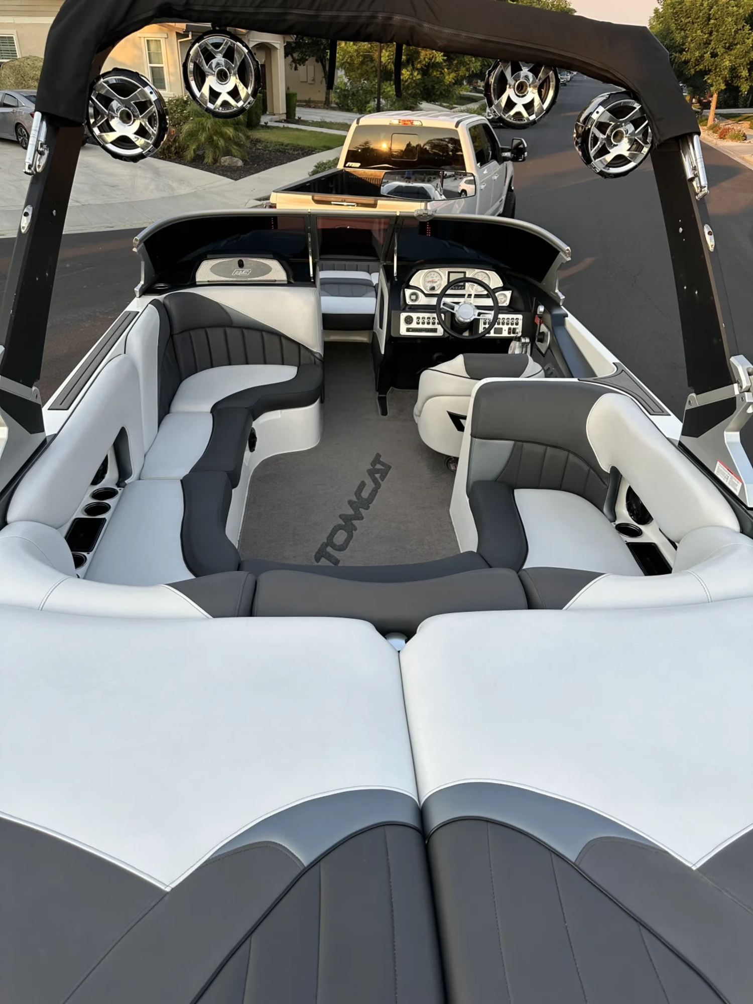 2017 MB Sports Boats F22 Tomcat
