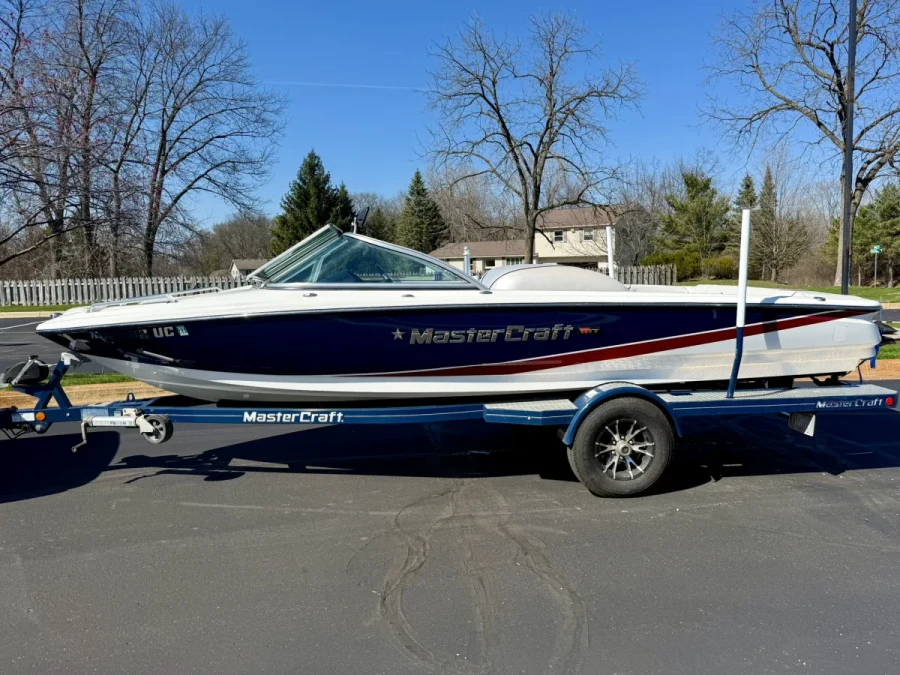 2013 Mastercraft Boats Prostar 197 for sale in Wixom, Michigan