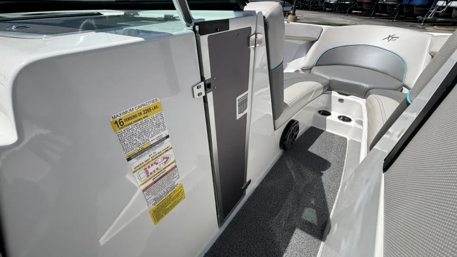 2017 Mastercraft Boats XT23 for sale in Osage Beach, Missouri