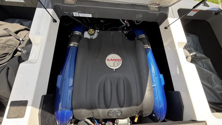 2017 Mastercraft Boats XT23 for sale in Osage Beach, Missouri