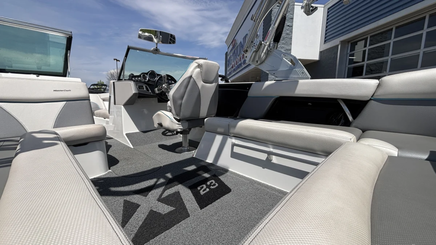 2017 MasterCraft XT23