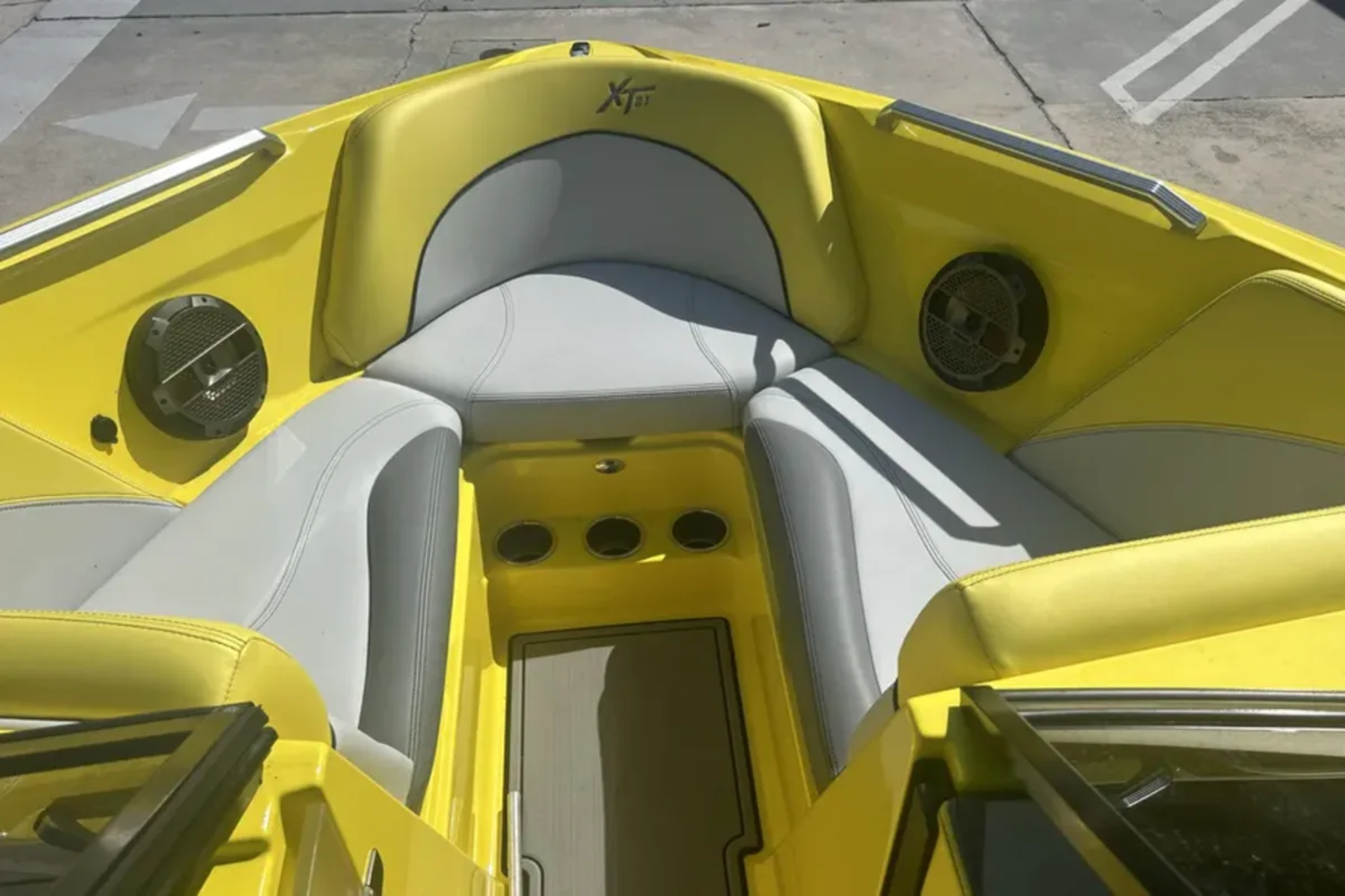 2021 Mastercraft XT21