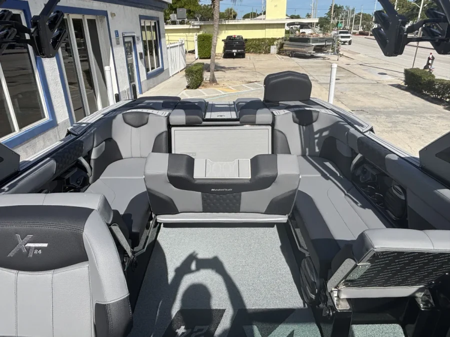 2026 Mastercraft Boats XT24 for sale in boynton beach, Florida