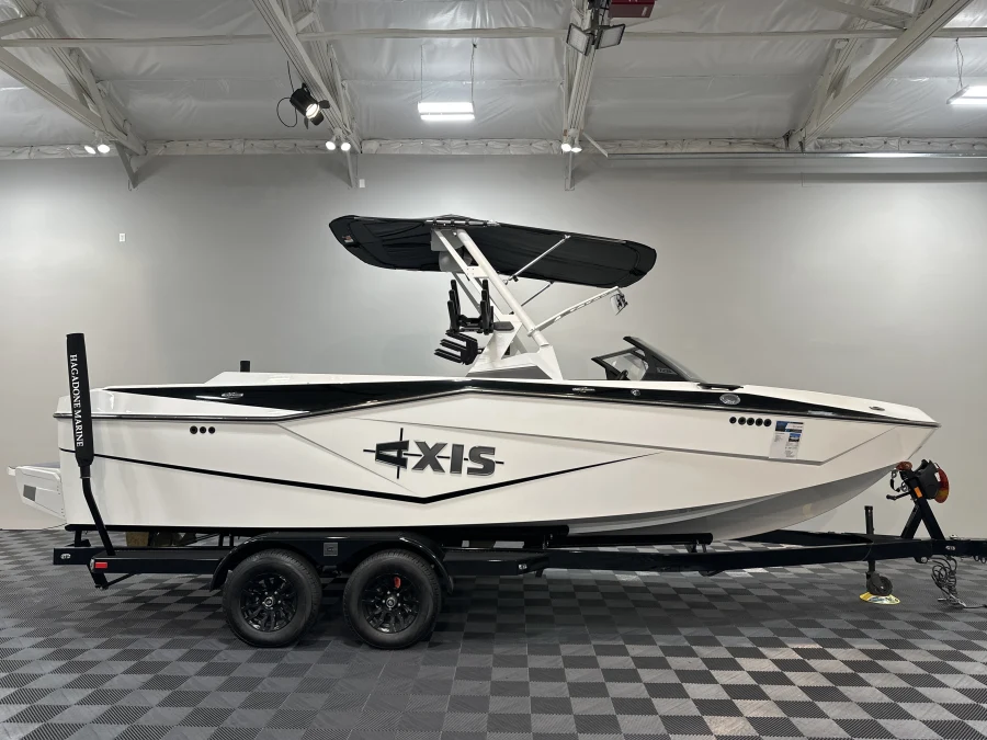 2025 Axis Boats T235 for sale in , 