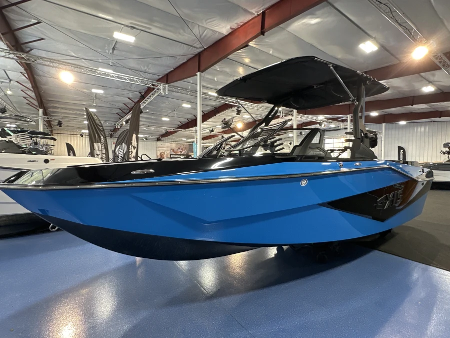 2026 Axis Boats T235 for sale in , 
