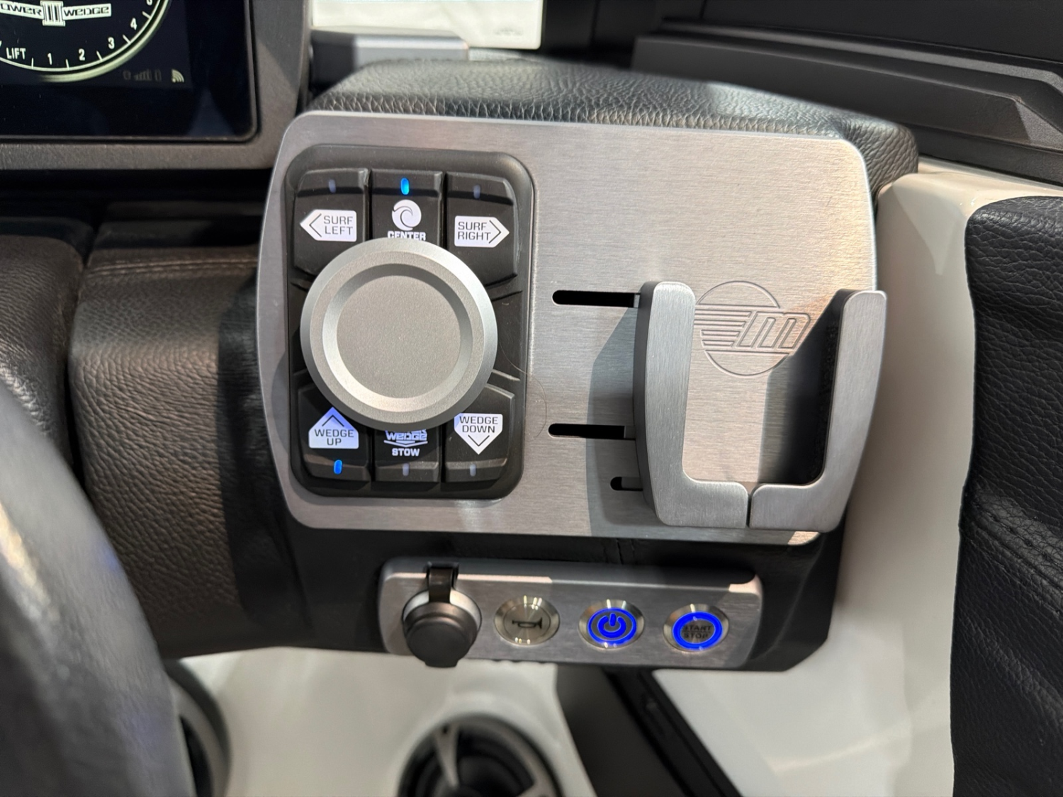 2020 Malibu 21 MLX