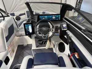 2025 Malibu Boats Wakesetter 23 LSV for sale in , 