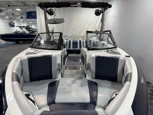 2025 Malibu Boats Wakesetter 23 LSV for sale in , 