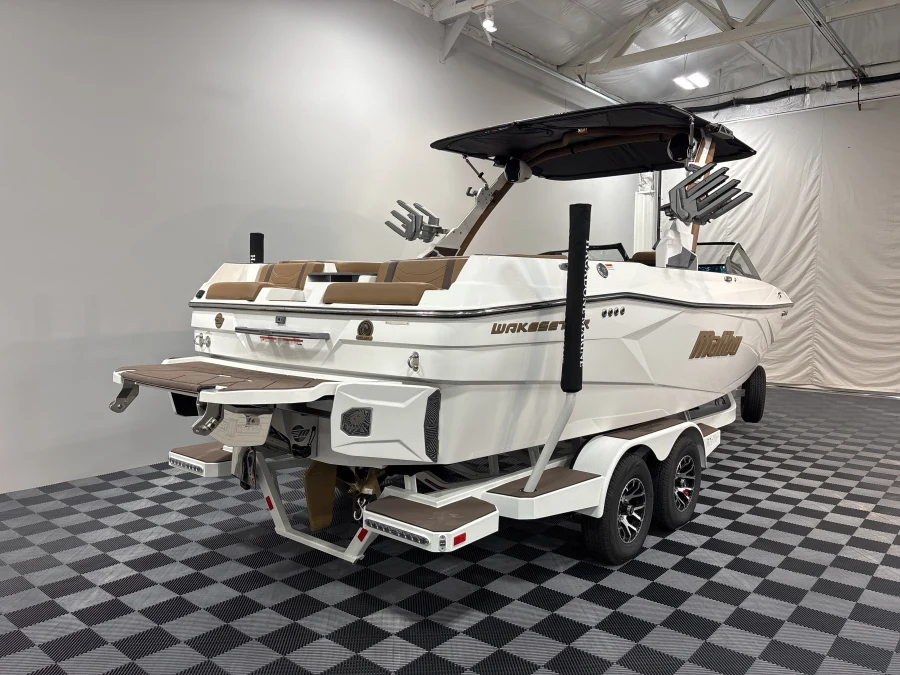 2026 Malibu Boats Wakesetter 23 LSV for sale in , 