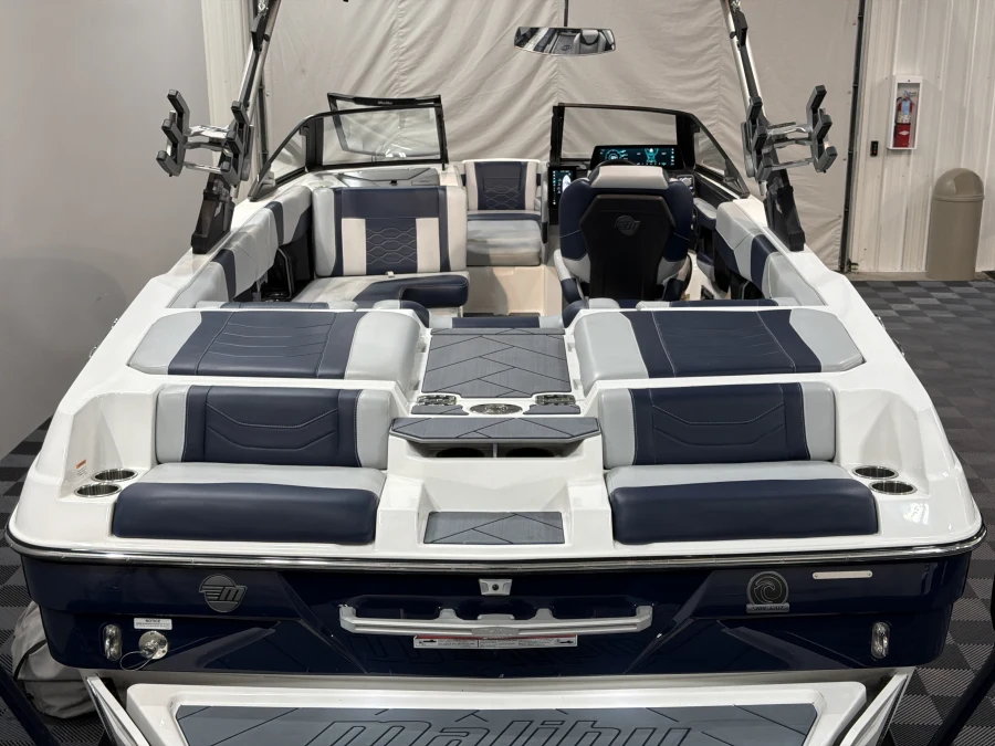 2025 Malibu Boats Wakesetter 23 LSV for sale in , 