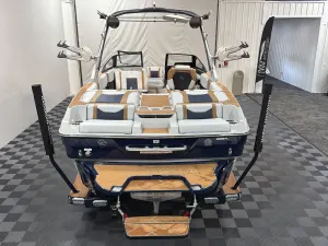 2025 Malibu Boats Wakesetter 23 LSV for sale in , 