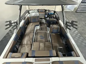 2025 Malibu Boats Wakesetter 24 MXZ for sale in , 