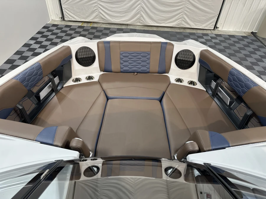 2025 Malibu Boats Wakesetter 24 MXZ for sale in , 