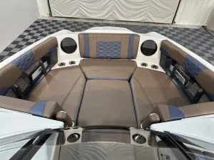 2025 Malibu Boats Wakesetter 24 MXZ for sale in , 