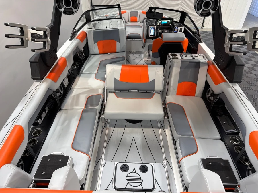 2021 Malibu Boats Wakesetter 25 LSV for sale in Coeur d'Alene, Idaho