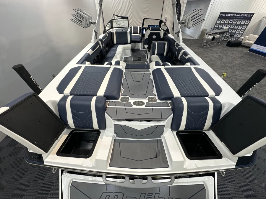2025 Malibu Boats Wakesetter 25 LSV for sale in , 