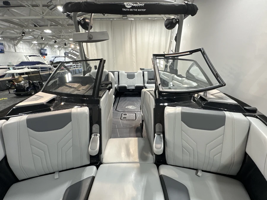 2025 Malibu Boats Wakesetter 25 LSV for sale in , 