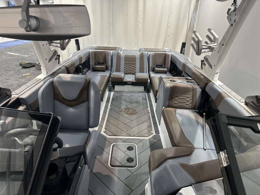 2025 Malibu Boats Wakesetter 26 LSV for sale in , 
