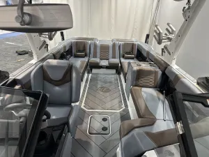 2025 Malibu Boats Wakesetter 26 LSV for sale in , 