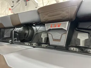 2025 Malibu Boats Wakesetter 26 LSV for sale in , 