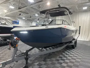 2025 Malibu Boats Wakesetter 26 LSV for sale in , 