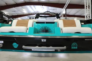 2023 Malibu Boats Wakesetter 26 LSV for sale in , 