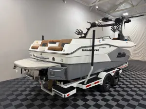 2026 Malibu Boats Wakesetter 26 LSV for sale in , 