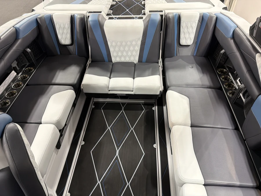 2025 Malibu Boats M230 for sale in , 