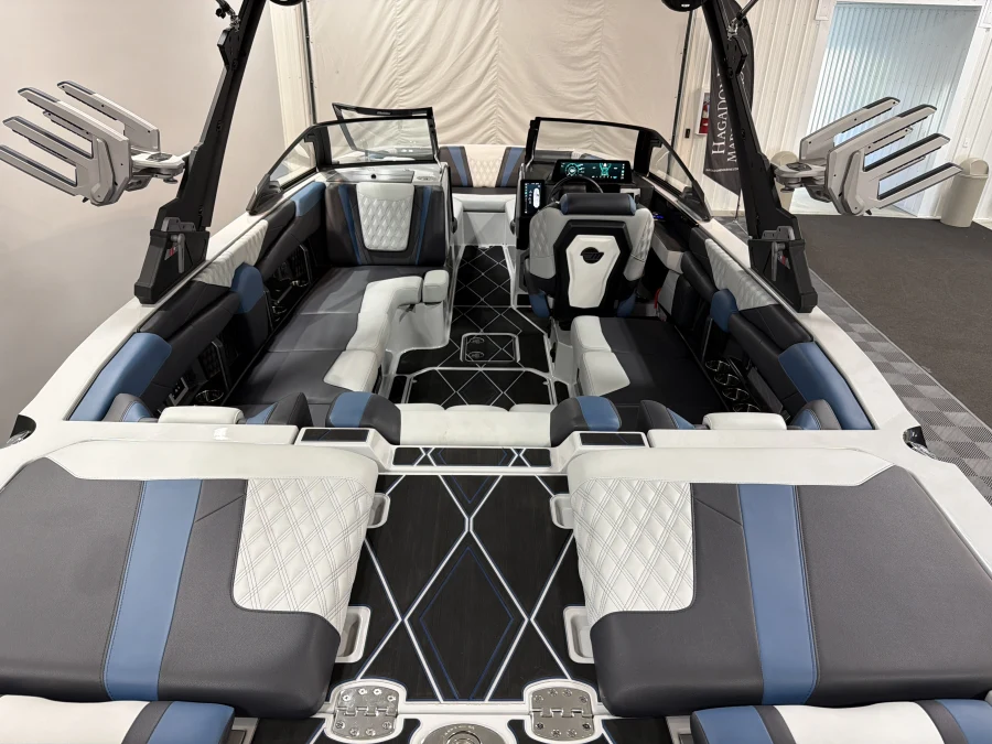 2025 Malibu Boats M230 for sale in , 