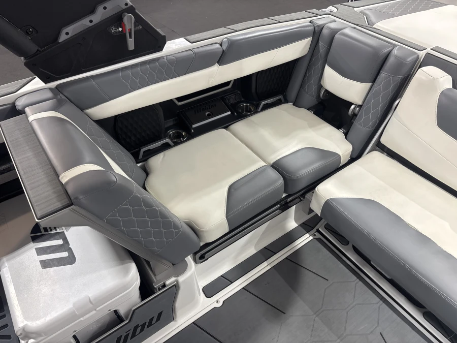 2021 Malibu Boats M240 for sale in , 