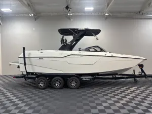 2021 Malibu Boats M240 for sale in , 