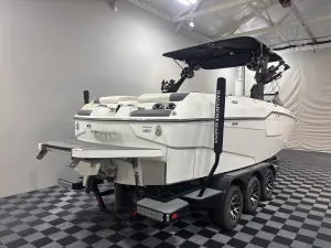 2021 Malibu Boats M240 for sale in , 