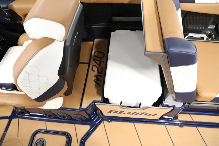 2023 Malibu Boats M240 for sale in , 