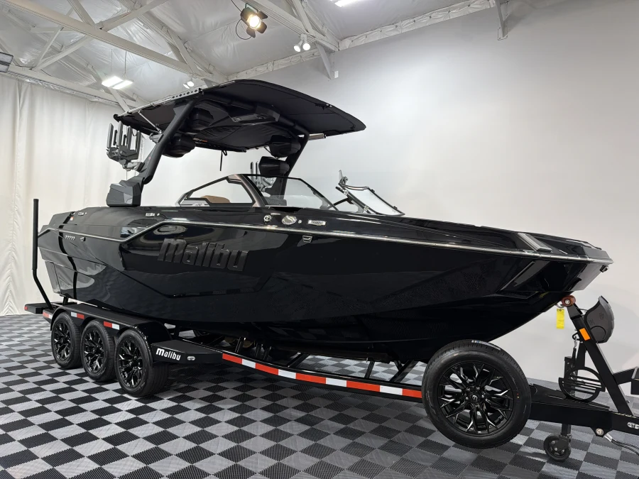 2026 Malibu Boats M242 for sale in , 