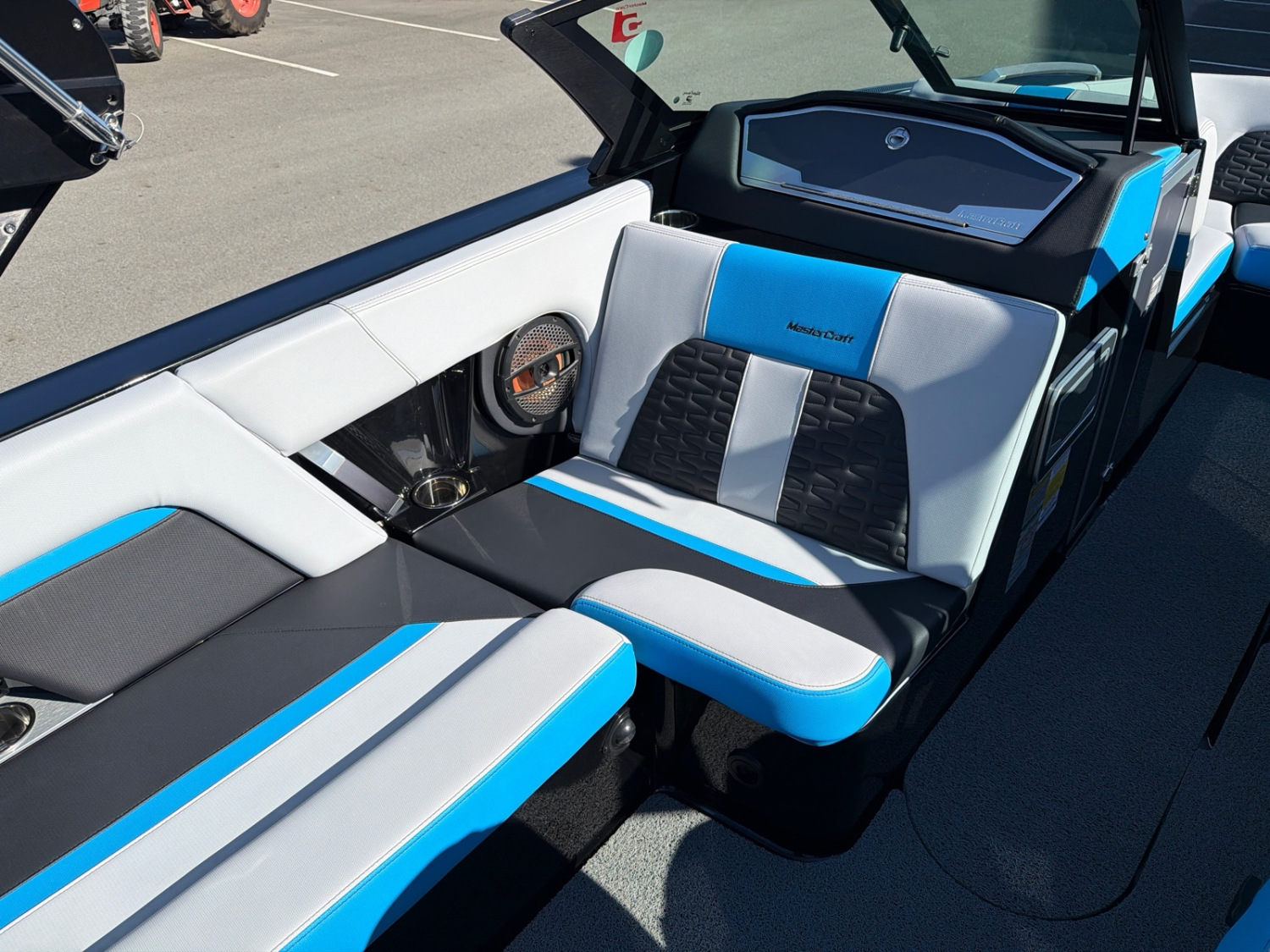 2023 MasterCraft X22