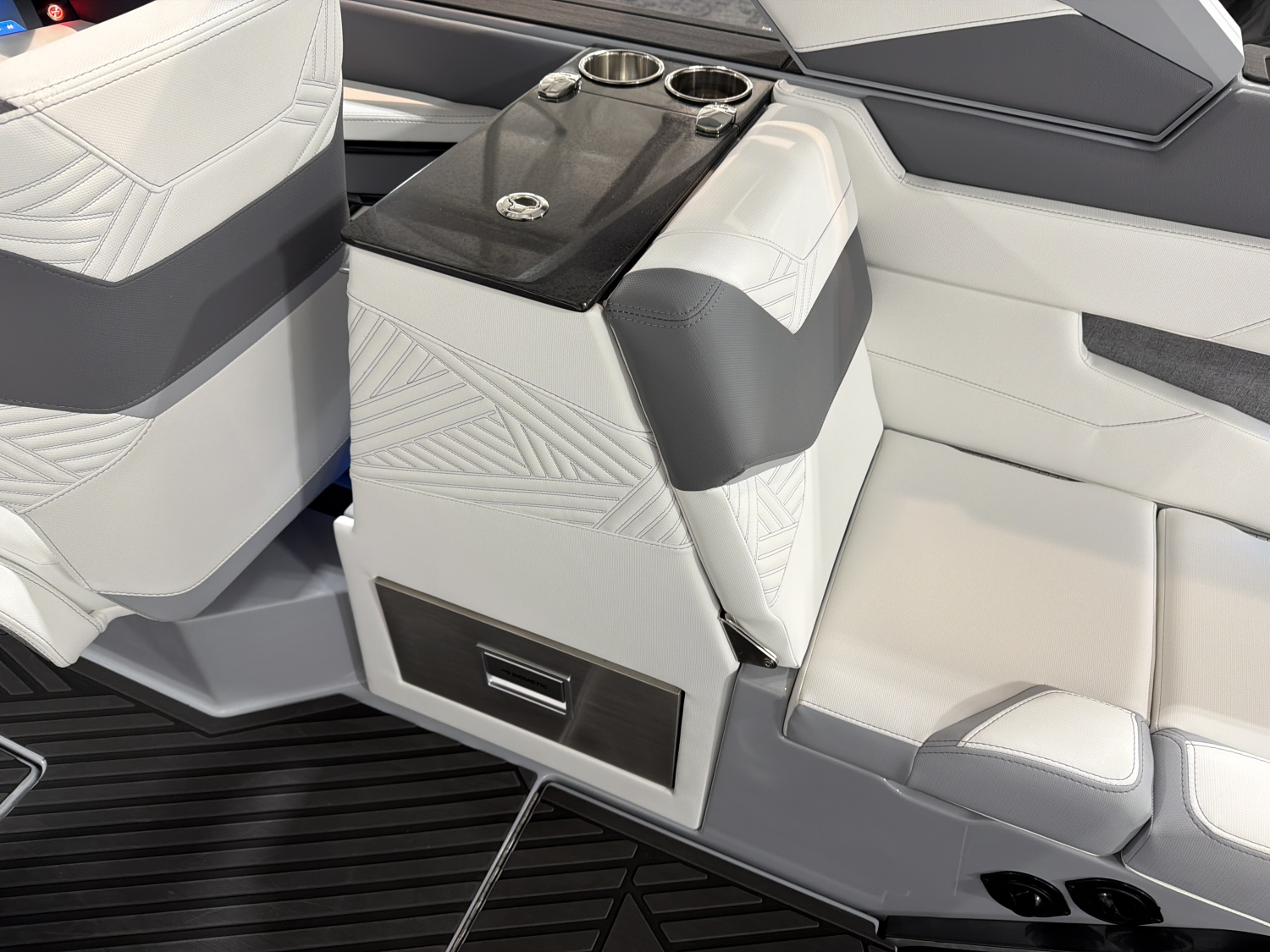 2026 MasterCraft XStar 25