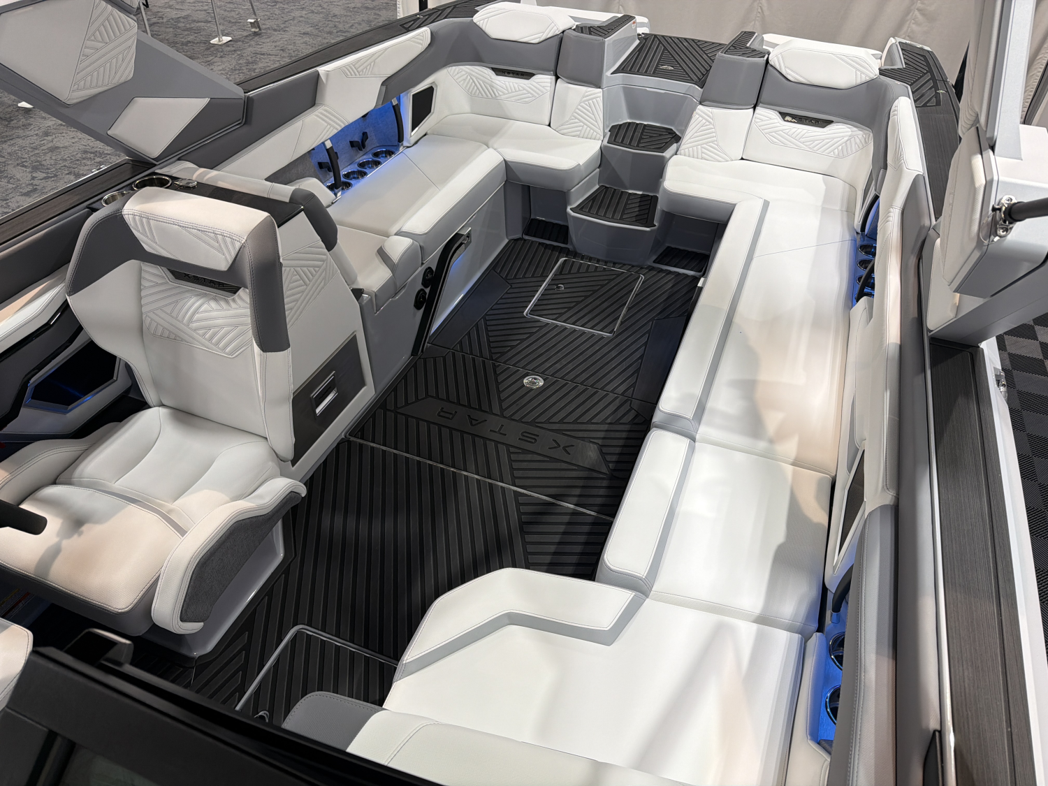 2026 MasterCraft XStar 25