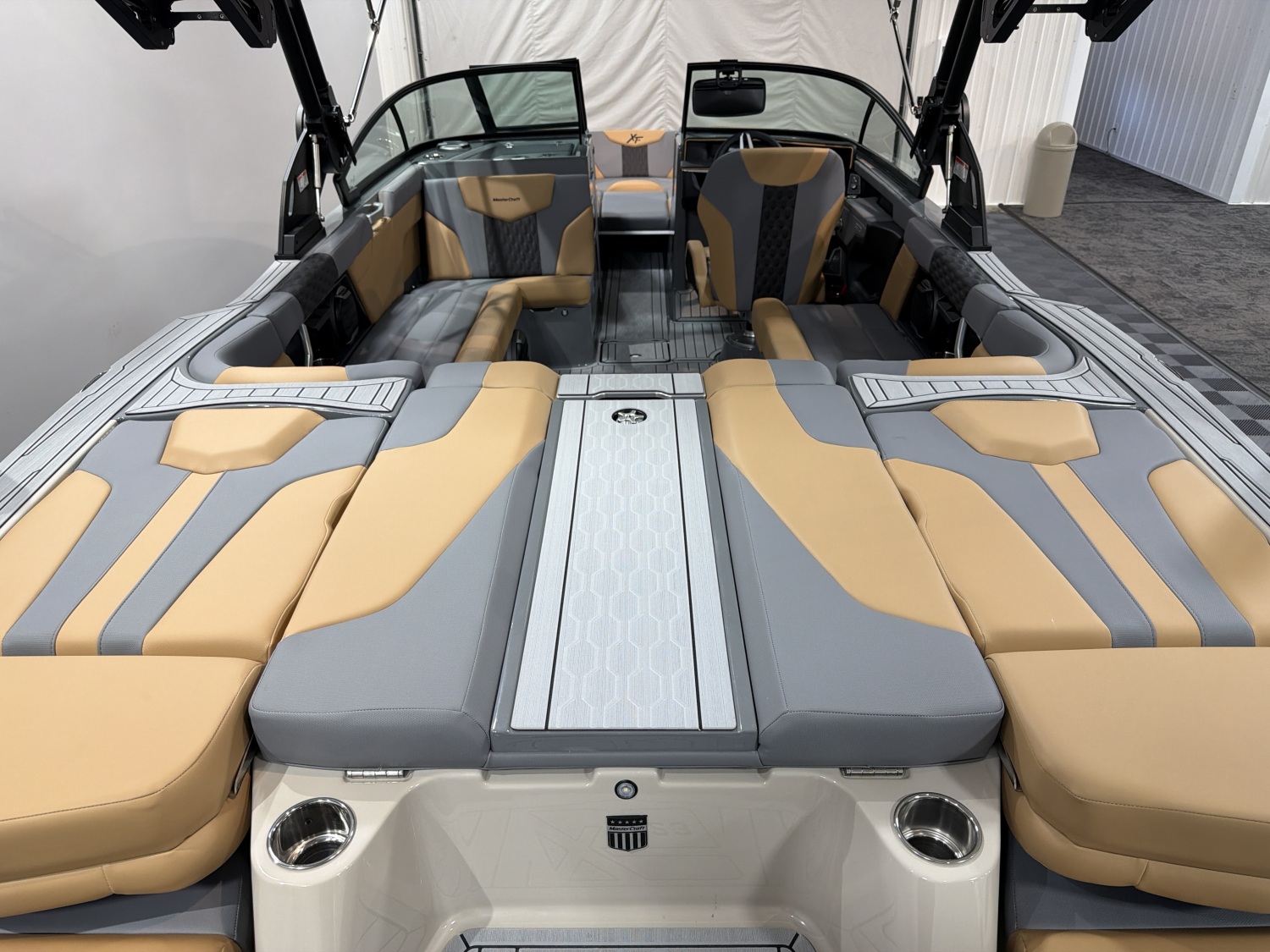 2026 MasterCraft XT23