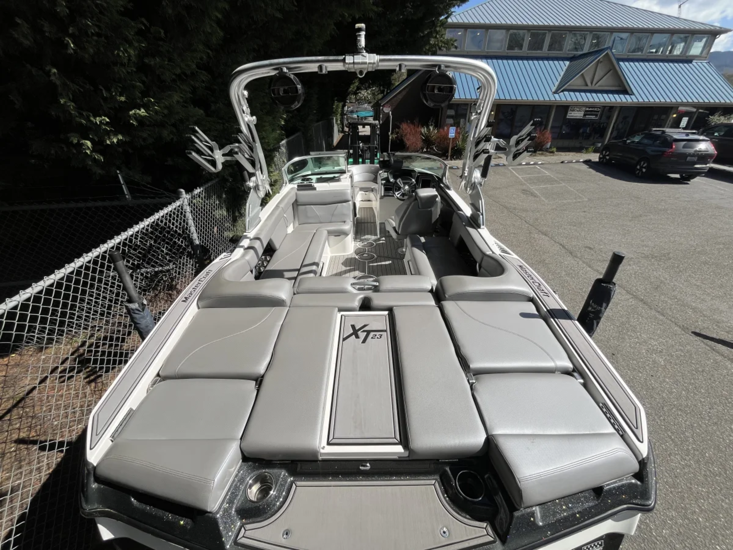 2018 MasterCraft XT23