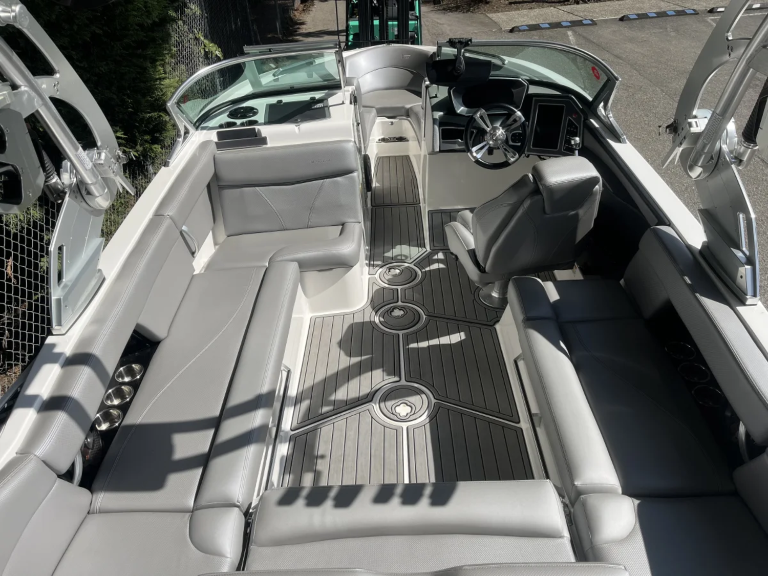 2018 MasterCraft XT23