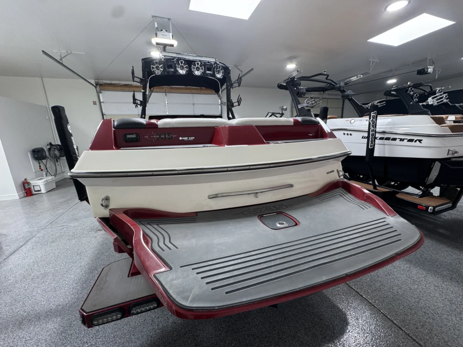 2017 Axis A24 Supercharged PHOTO BOAT PCM 550 469 Hours Loaded