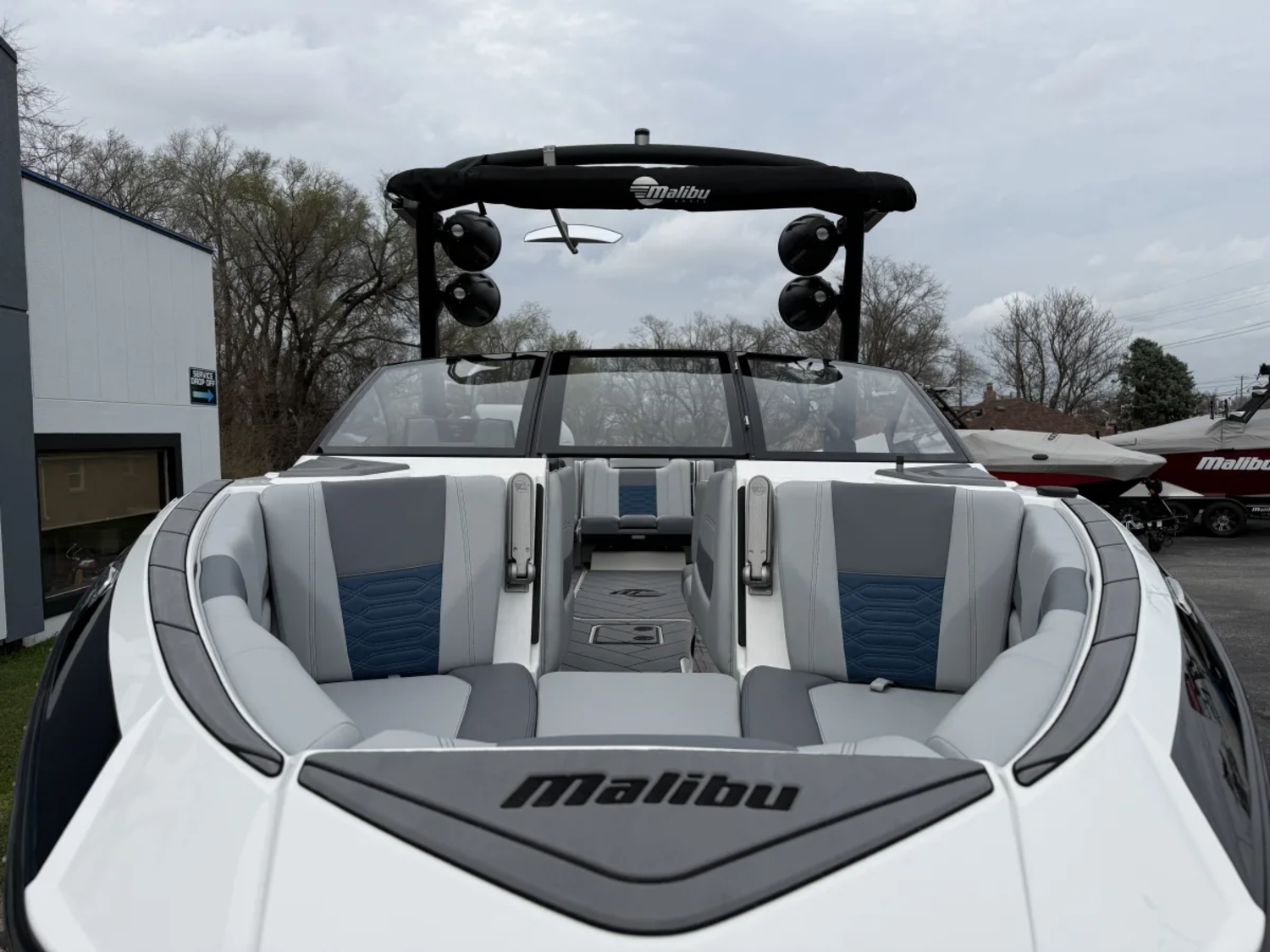 2023 Malibu Wakesetter 26LSV