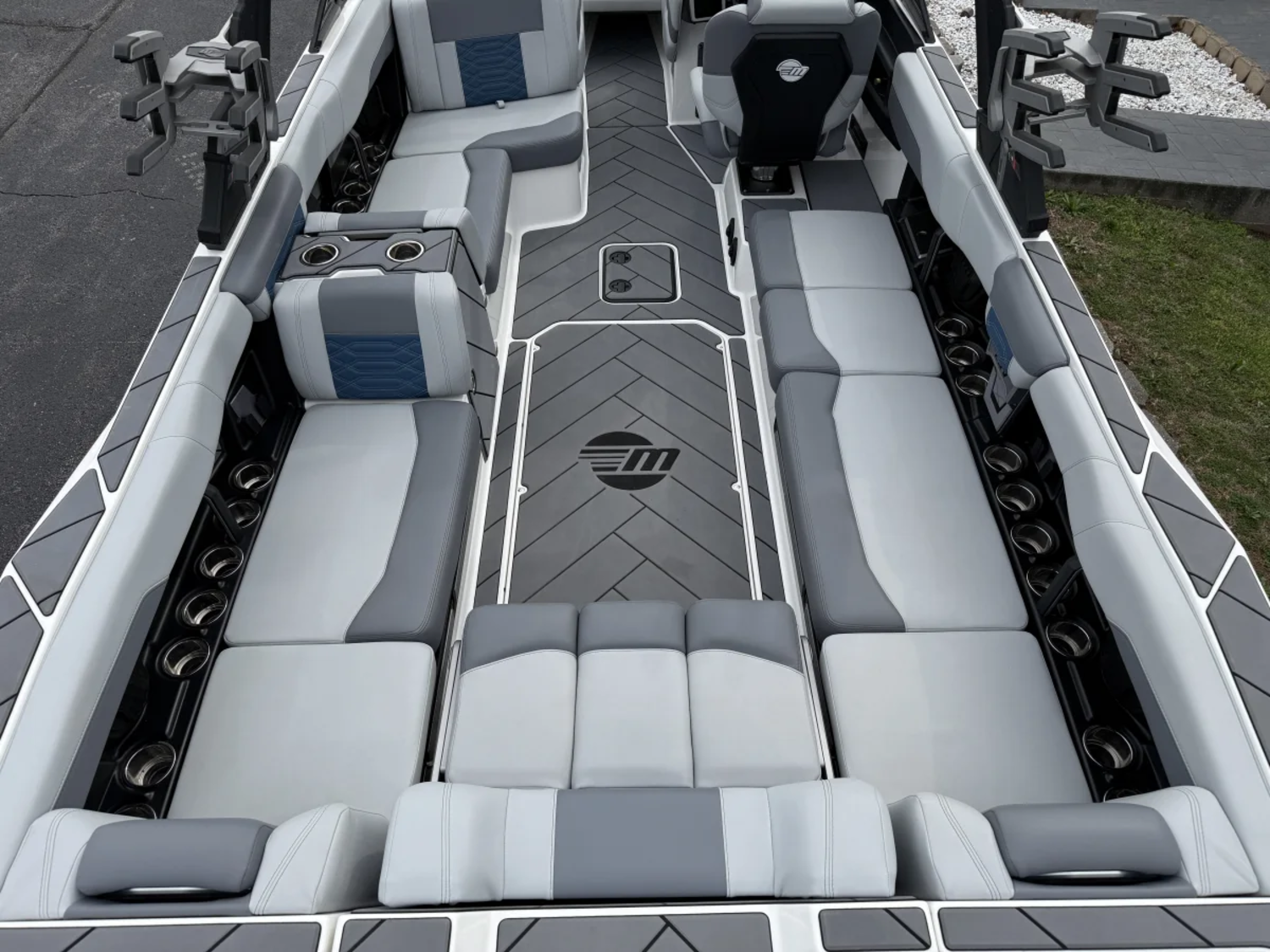 2023 Malibu Wakesetter 26LSV